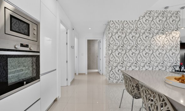 Resale - Apartment -
Torrevieja