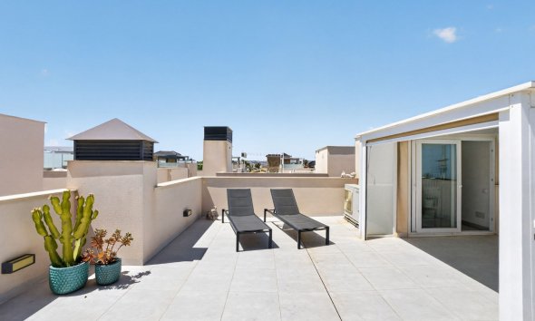 Resale - Apartment -
Torrevieja