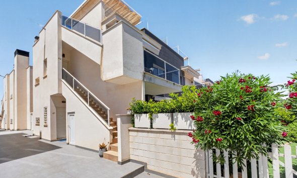 Resale - Apartment -
Torrevieja