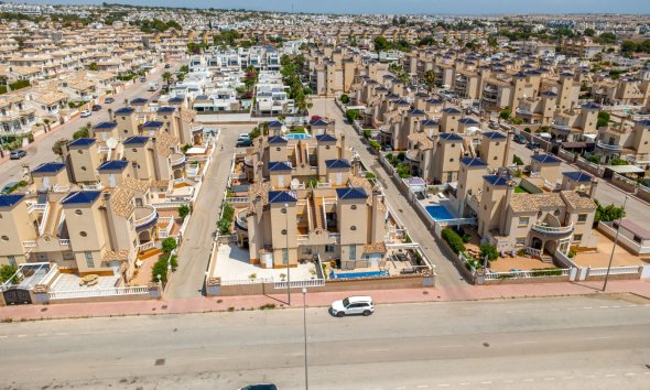 Gensalg - Rækkehus -
Orihuela Costa - Lomas De Cabo Roig