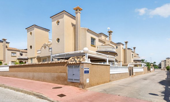 Gensalg - Rækkehus -
Orihuela Costa - Lomas De Cabo Roig