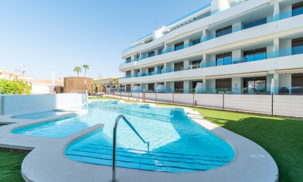 Obra nueva - Apartamento -
Orihuela Costa