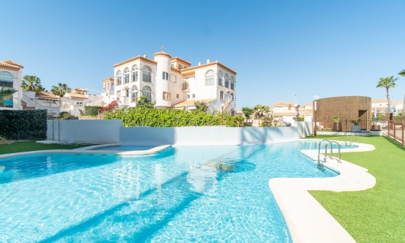 Obra nueva - Apartamento -
Orihuela Costa